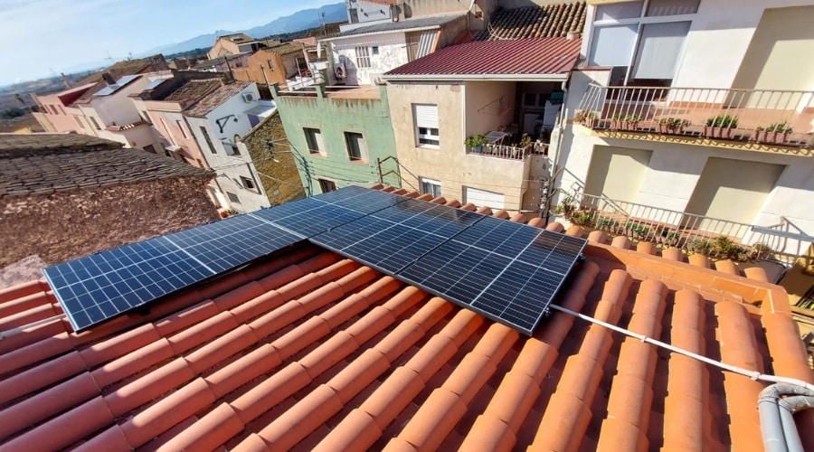 ¿Cómo calcular la cantidad de placas solares para tu casa?